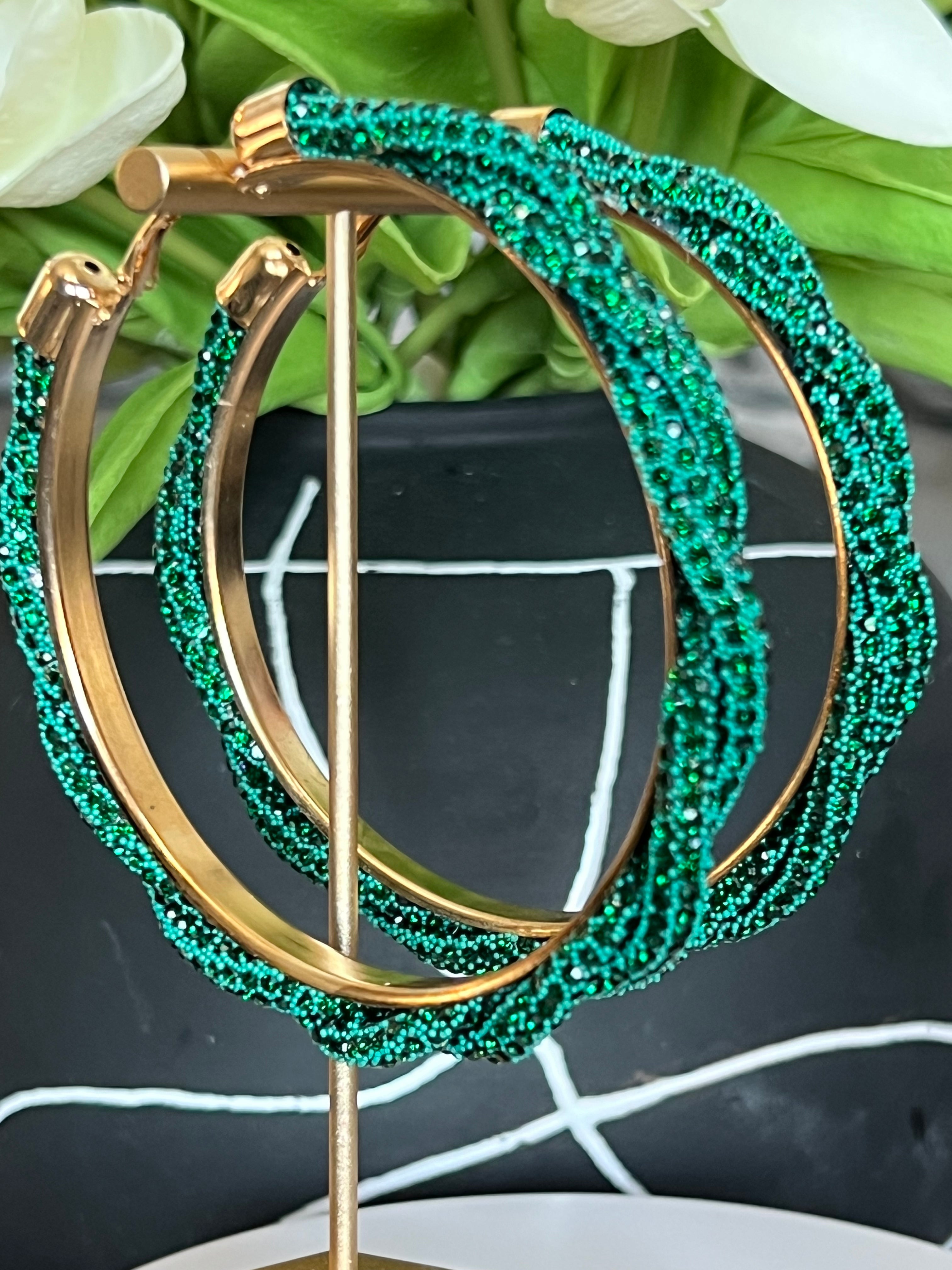 Cora Hoops